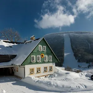 https://pension-slunecnice-spindleruv-mlyn.spindleruvmlyn-hotels.com